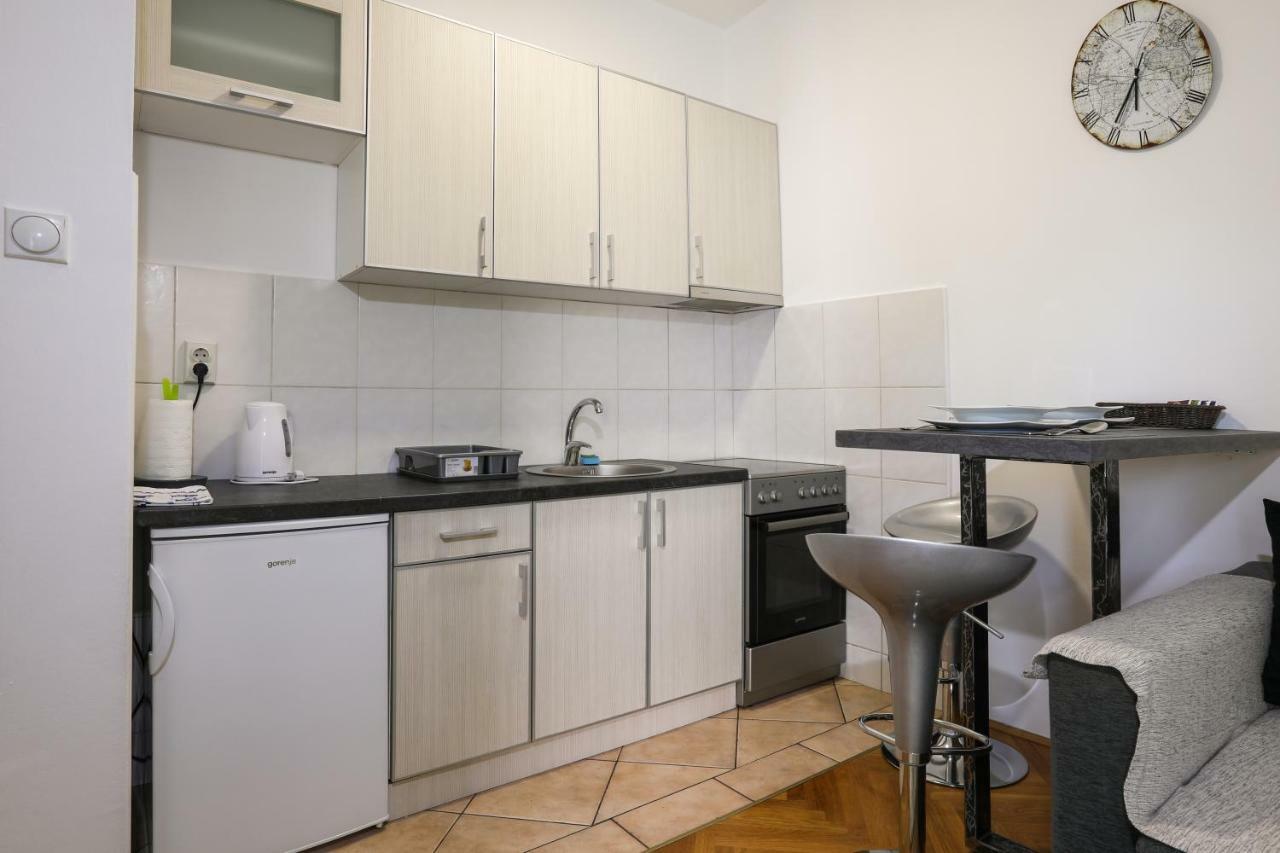 Apartment Promenada 35 Novi Sad Dış mekan fotoğraf