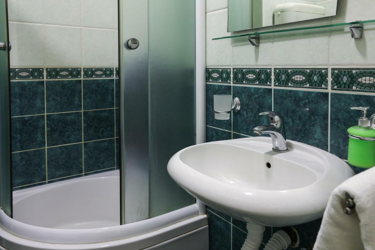 Apartment Promenada 35 Novi Sad Dış mekan fotoğraf